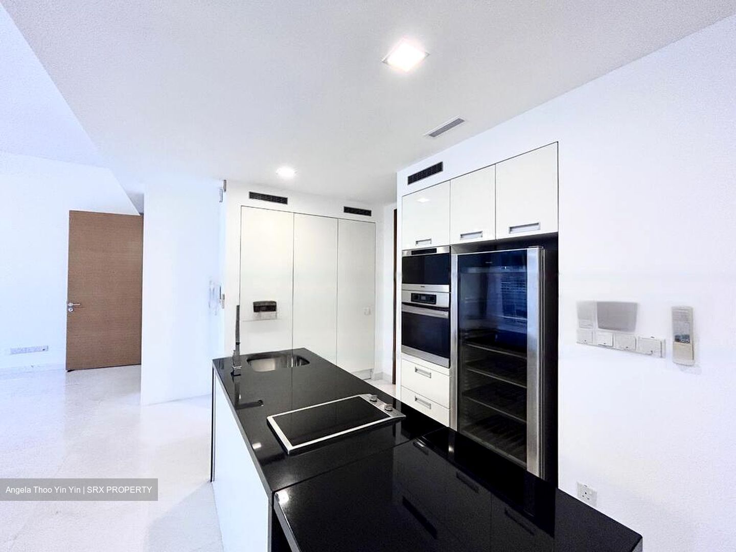 St. Thomas Suites (D9), Condominium #472218661